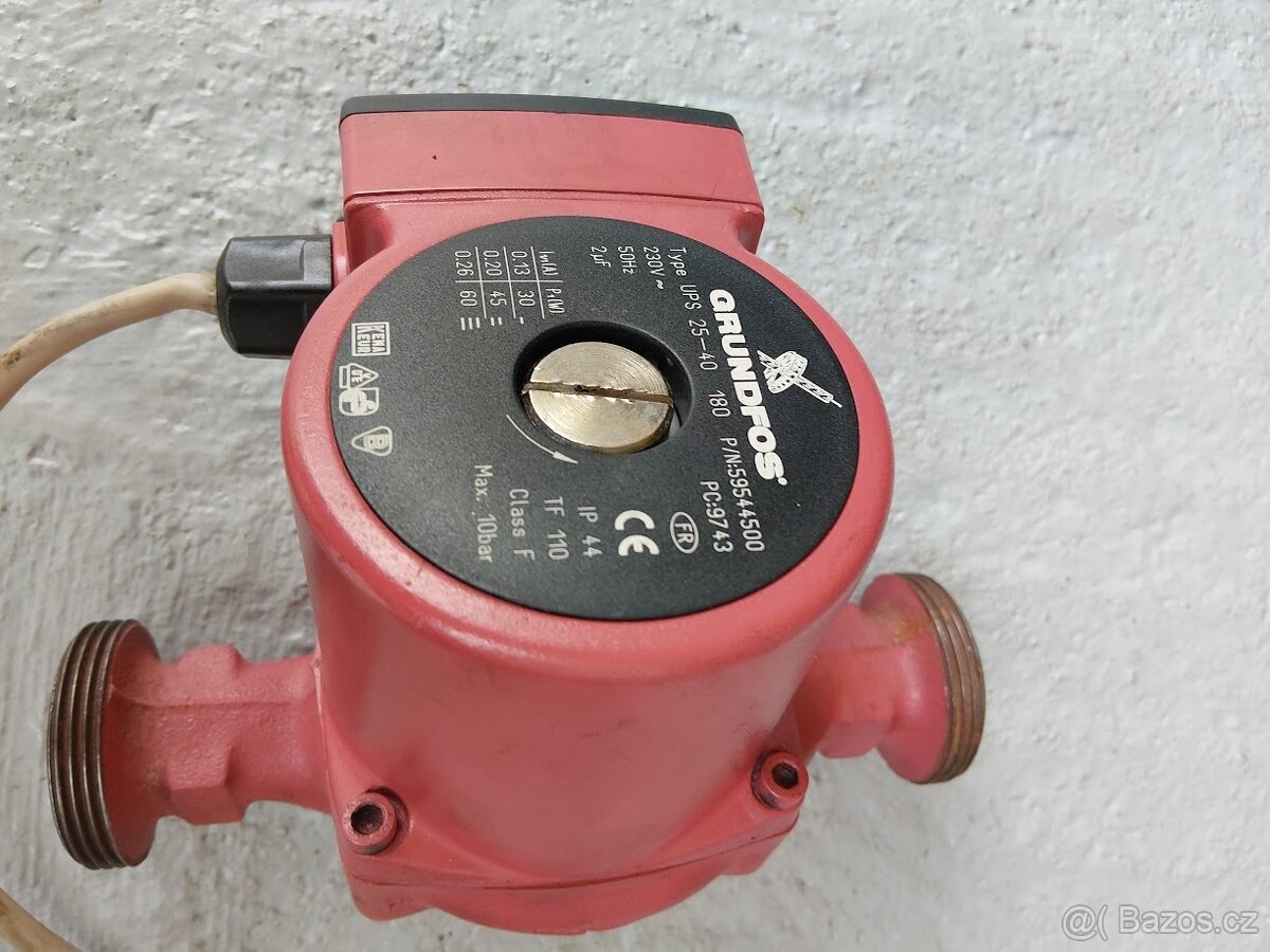 GRUNDFOS čerpadlo UPS 25-40 180 - 3