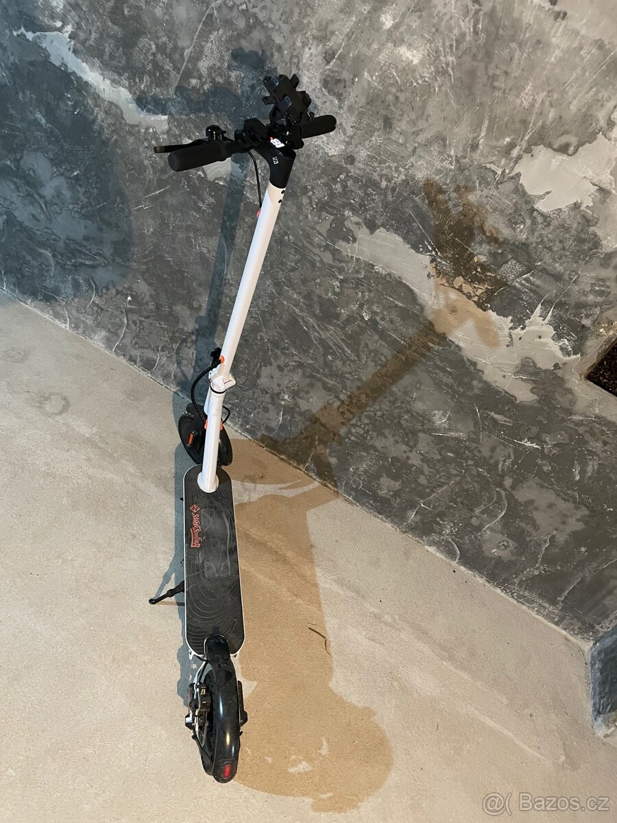 Koloběžka Voltaik MGT 350 - 3