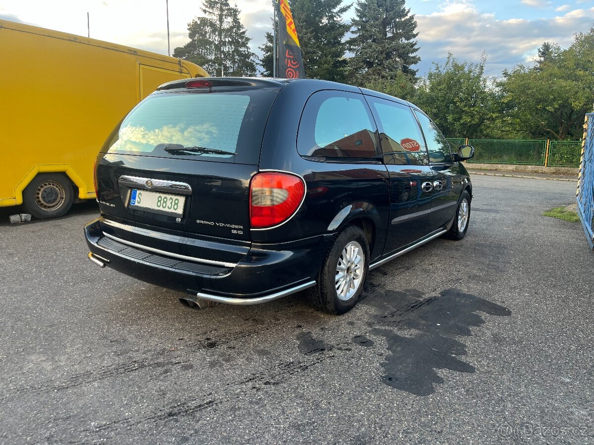 Chrysler Voyager 2.4i, 7 Míst - 3