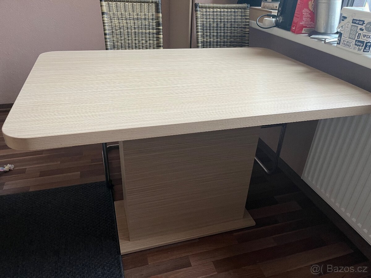 Kuchyňský stůl - 3