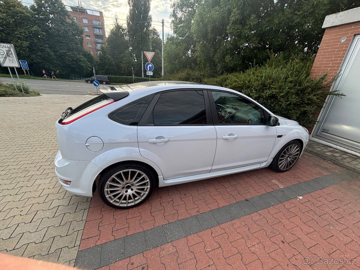 Ford Focus ST 225 2009 - 3