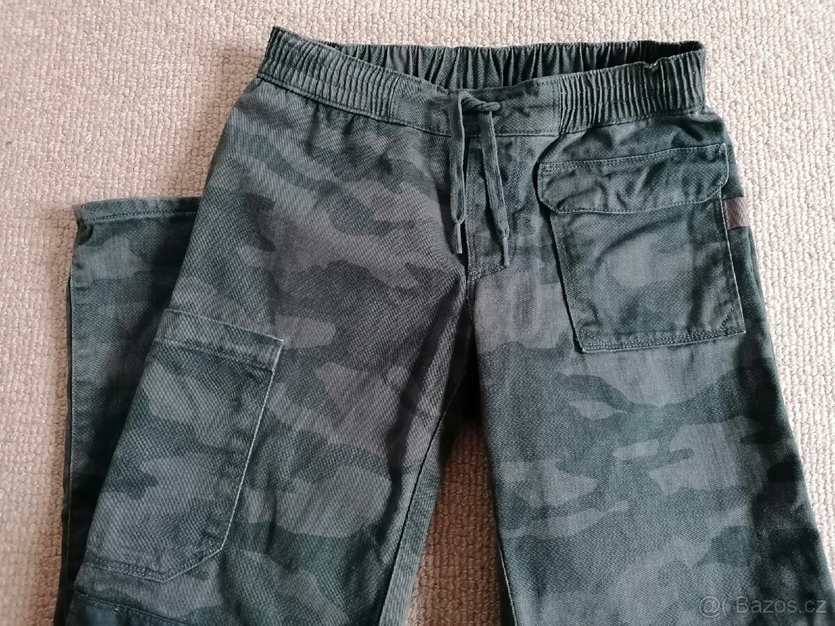 Khaki turistické kalhoty Quechua s maskáčem, v. 152 - 3