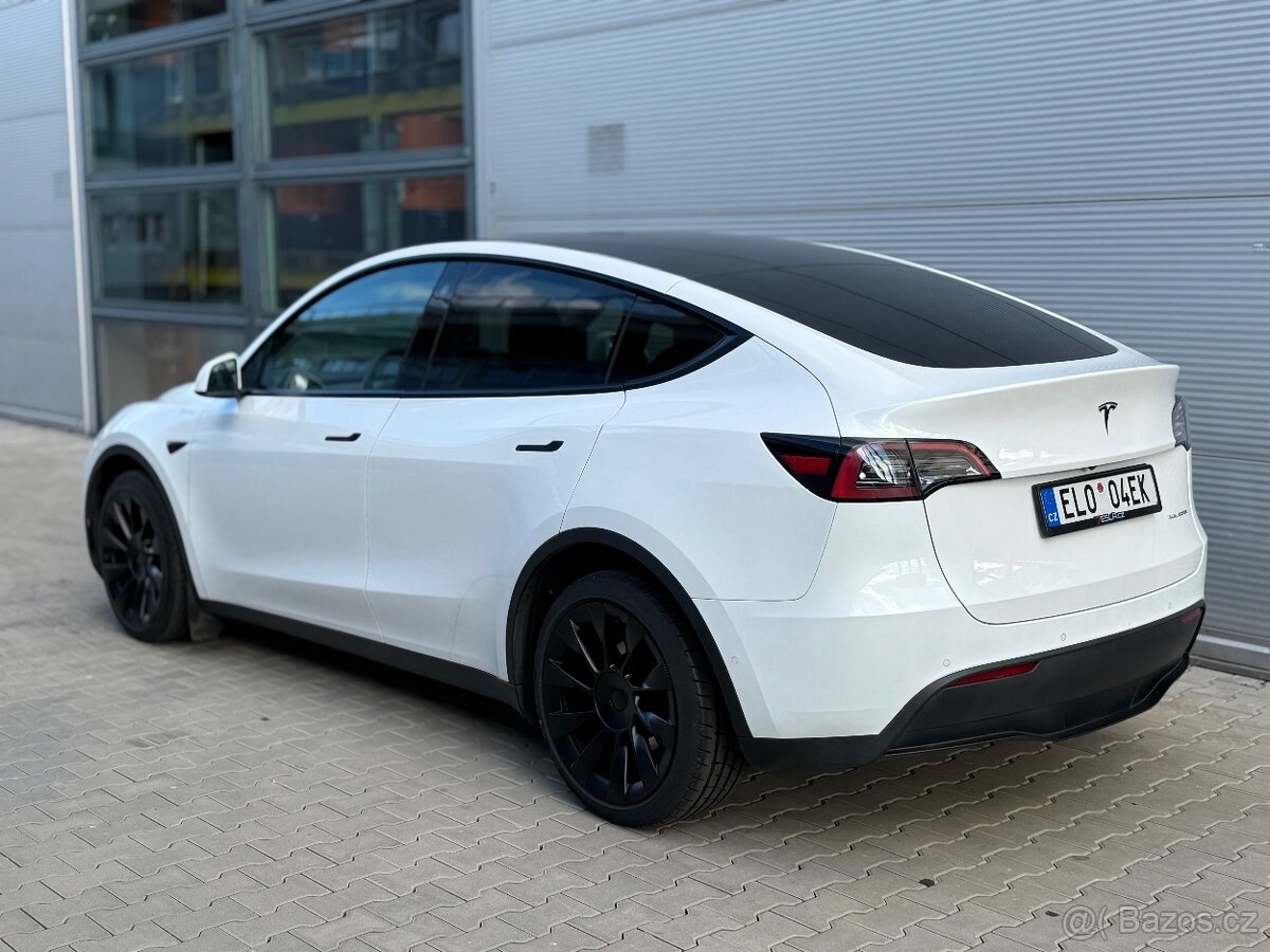 Tesla Model Y Long Range 4x4 záruka 2030 DPH - 3