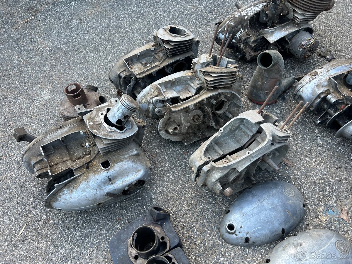 JAWA / ČZ MOTORY - 3