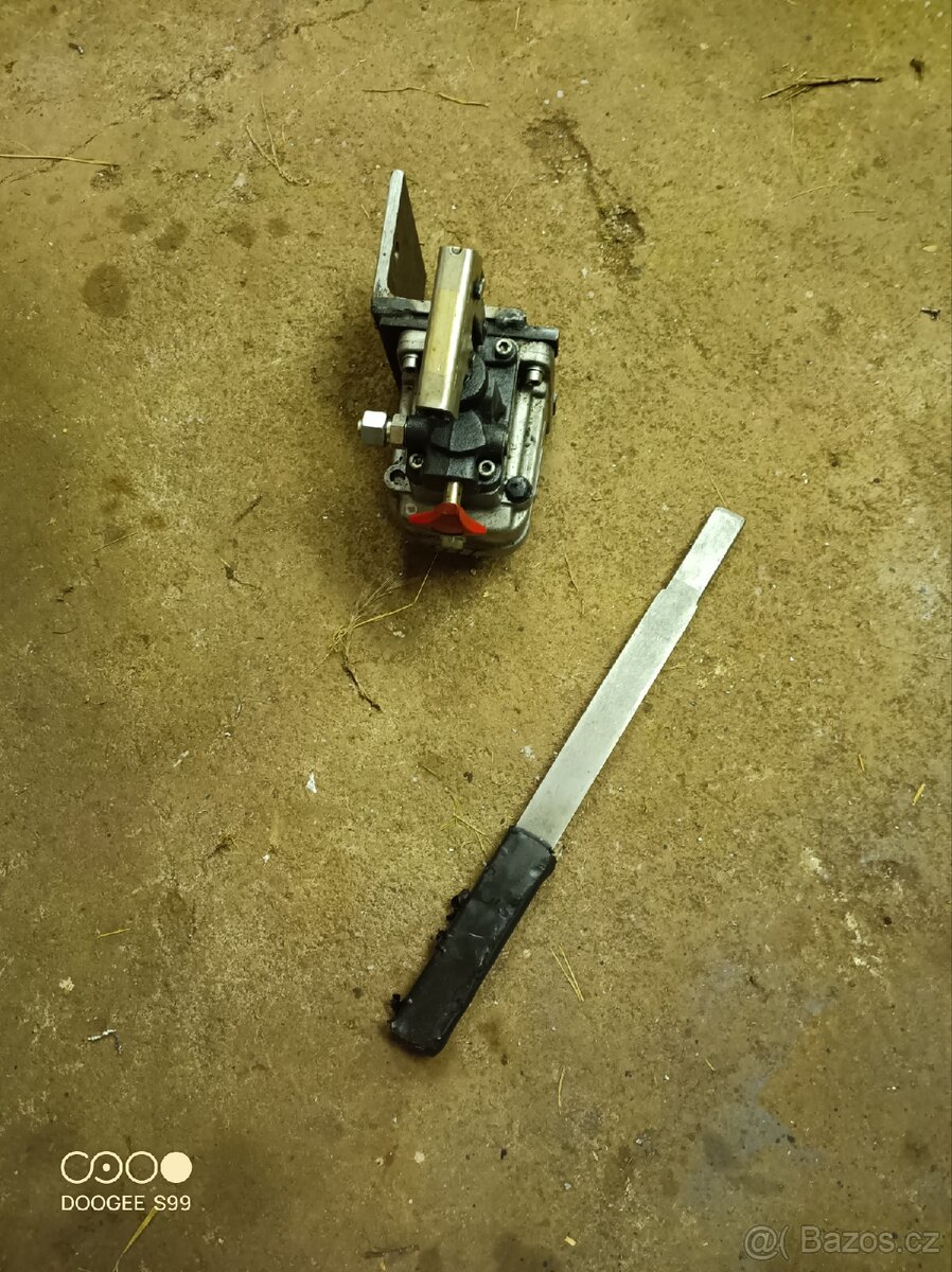 Ruční hydraulická pumpa - 3