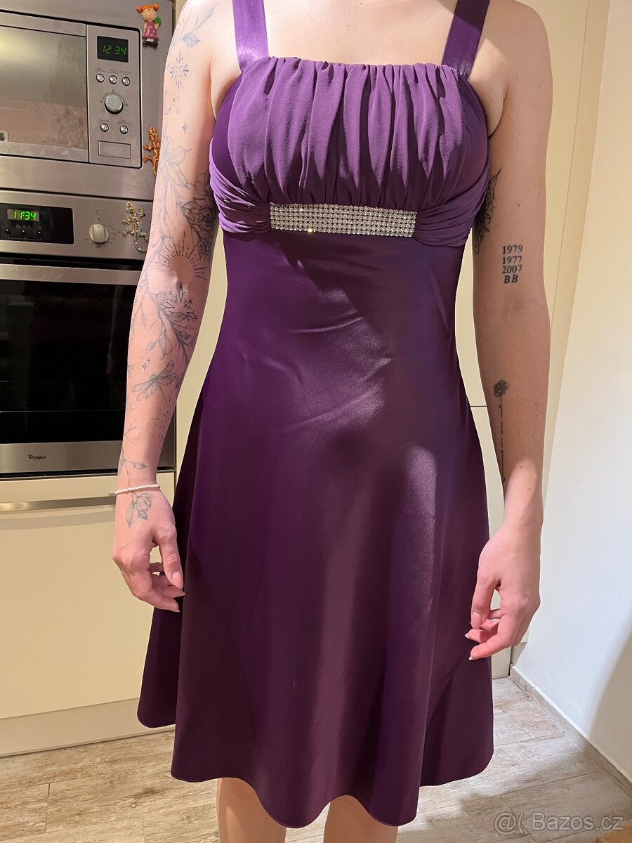 Dámské společenské šaty vel. M - 3