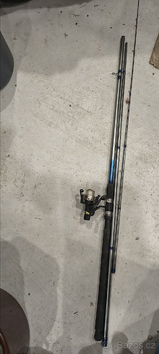 Rybářský prut s navijákem - 3