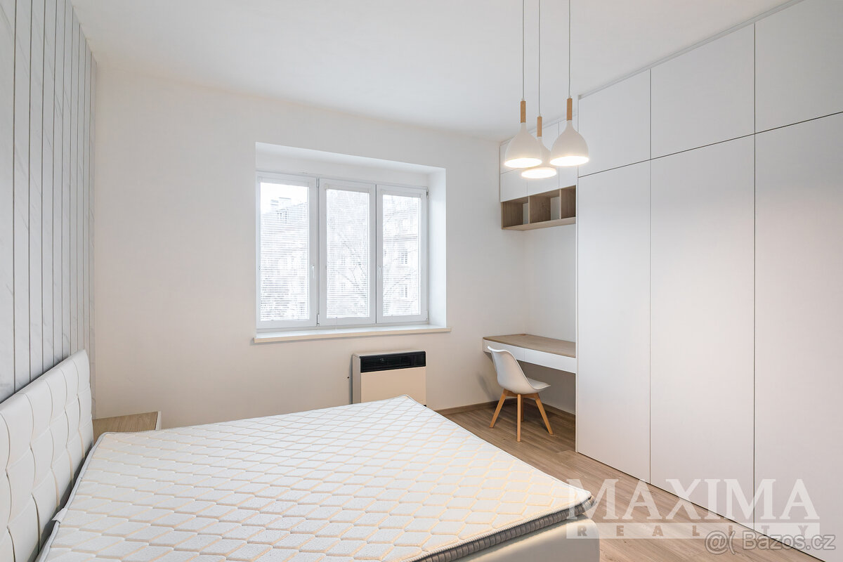 Byt 1+1 o ploše 48 m2 - Praha, Dejvice - 3