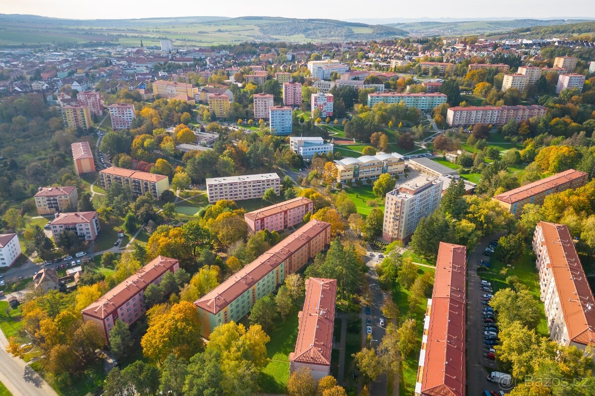 PRODEJ BT 3+1 UHERSKÝ BROD, OBCHODNÍ - 3