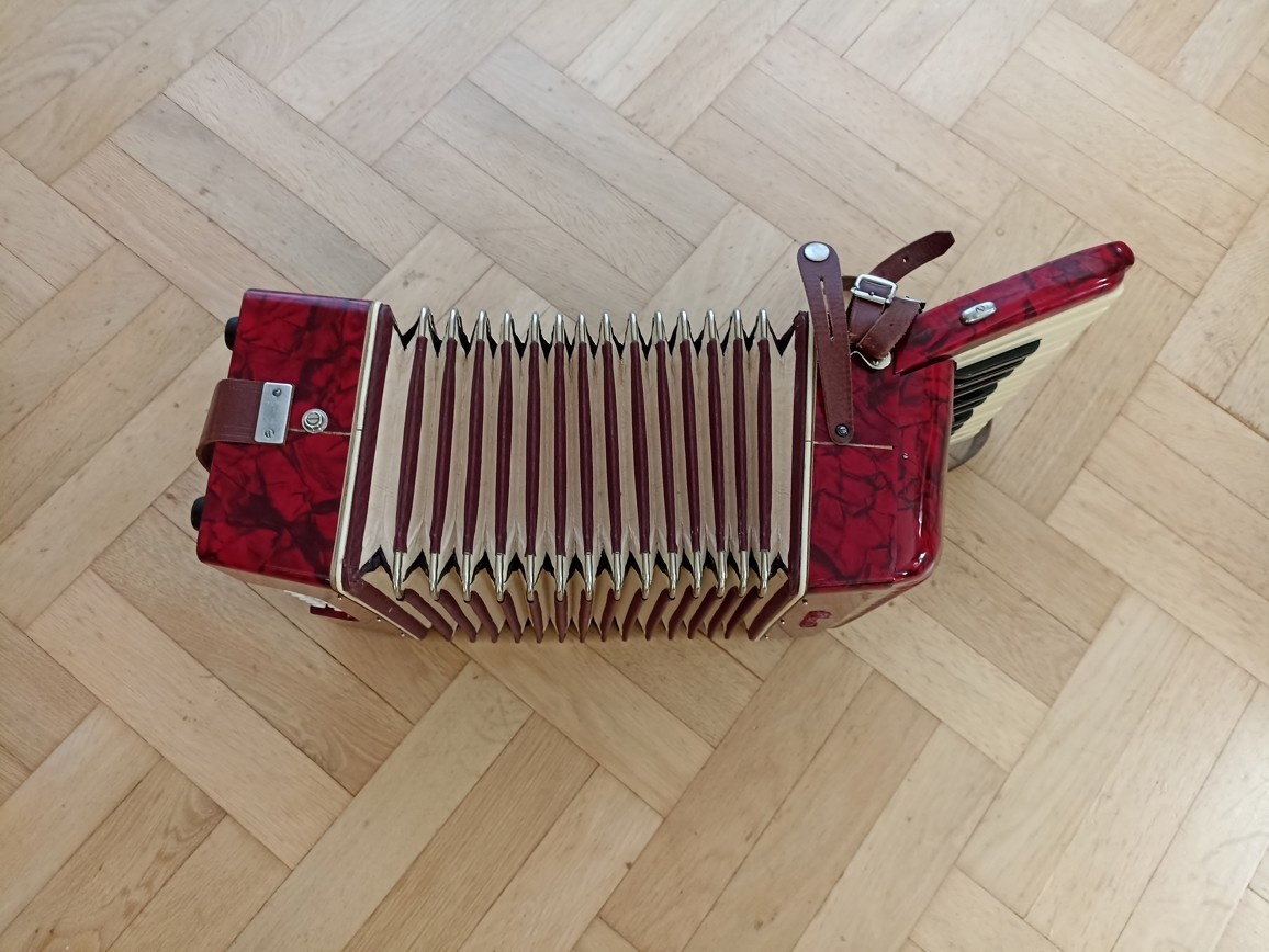 Starožitný akordeon Corona Klingenthal - 3