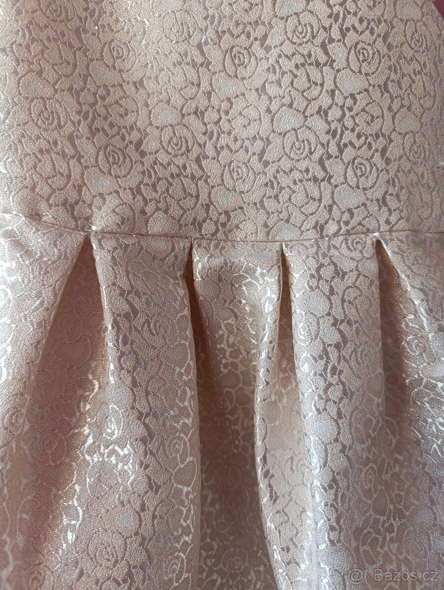 Šatičky vel. 122 - 3