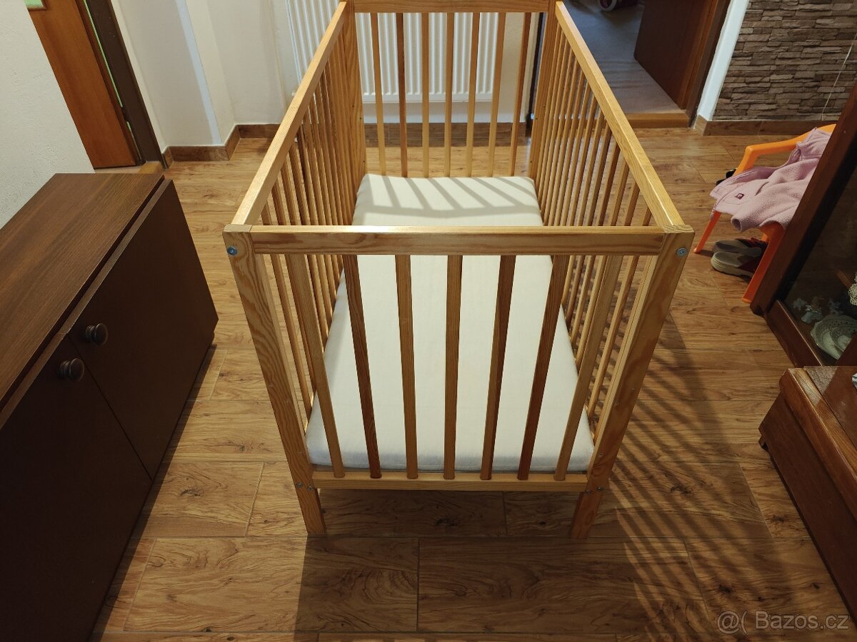 Dětská postýlka 120x60 + matrace - 3
