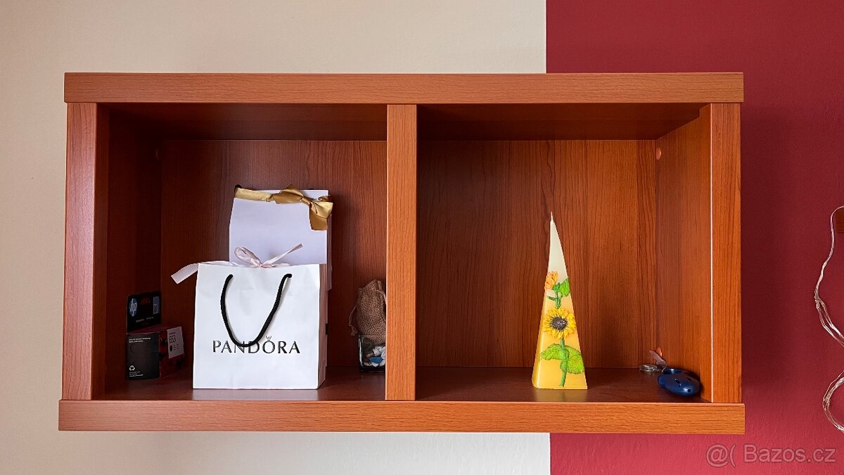 Obývací stěna + konferenční stolek - 3