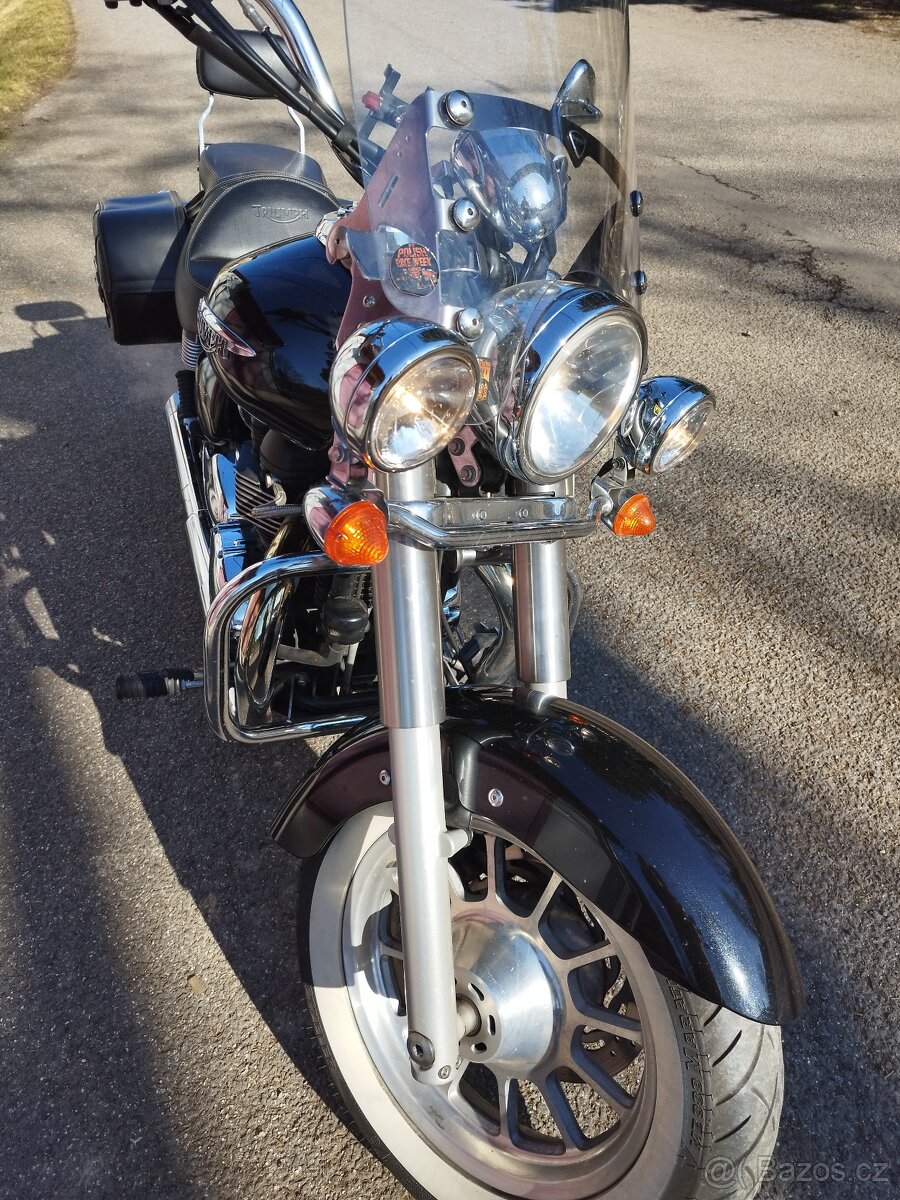 Triumph America - 3
