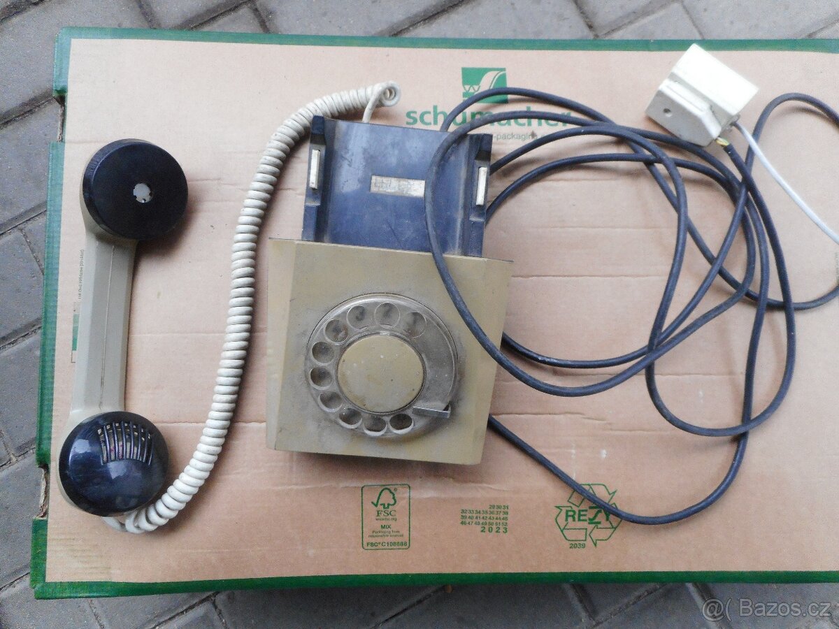 Telefoní přístroj - 3