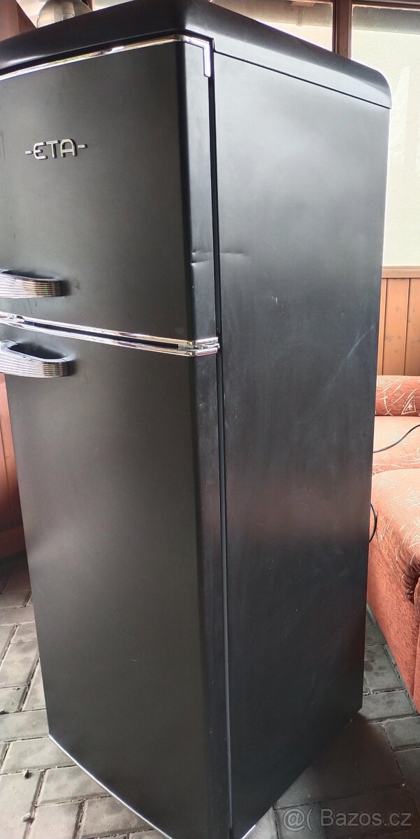 Černá lednice ETA - 3