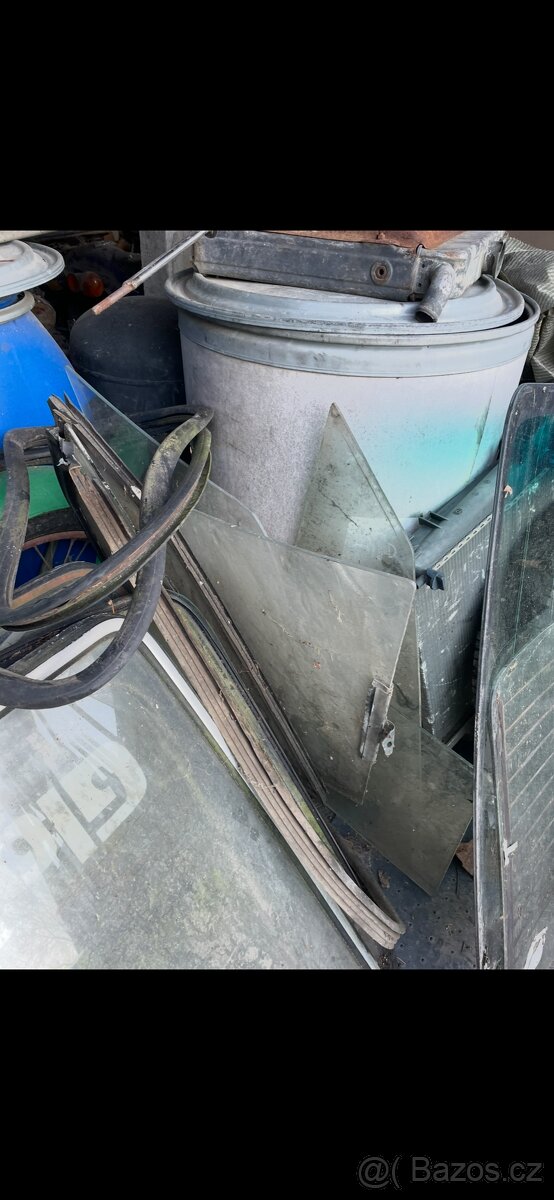 Skla Skoda 1000,100,120,garde rapid - 3