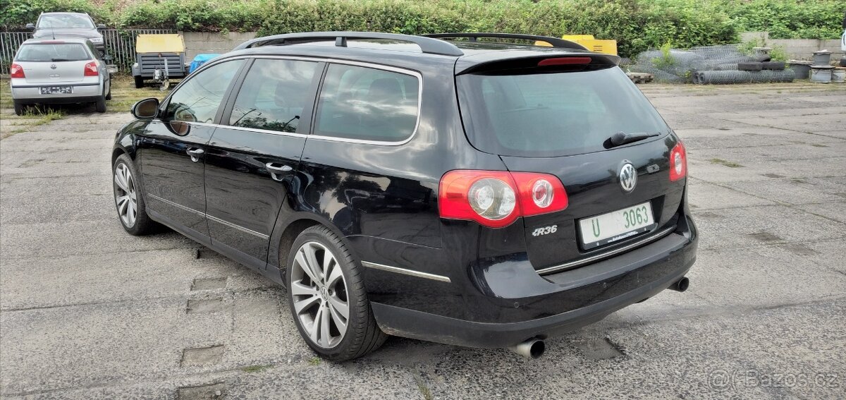 VW Passat 3C var INDIVIDUAL R32 VR6 DSG 1.majitel TOP STAV - 3