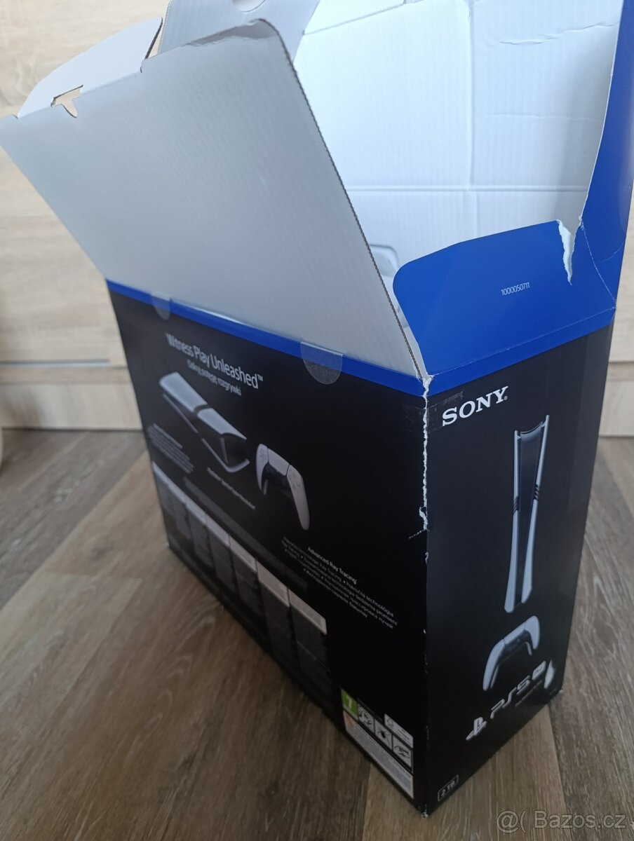 PS5 Pro krabice - 3