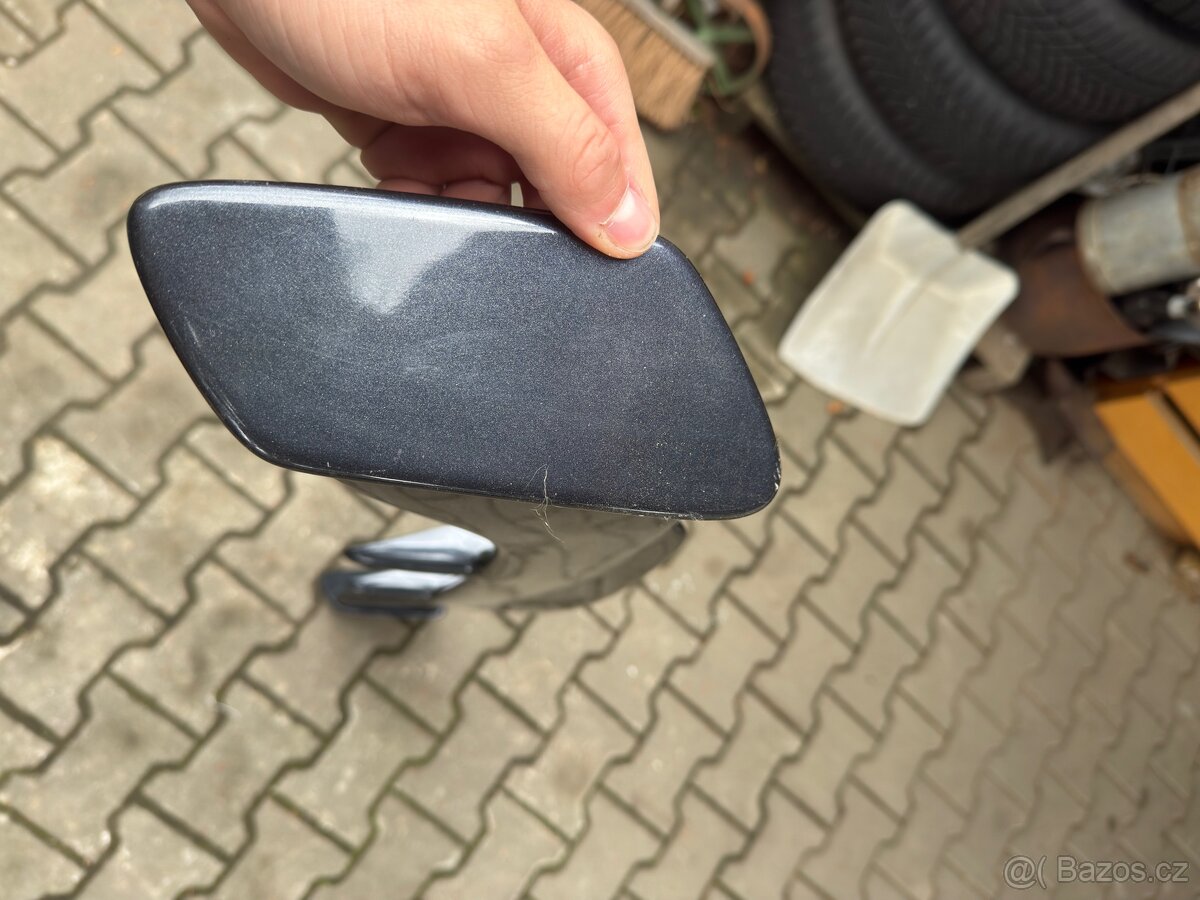 Spoiler (křídlo) na auto - 3