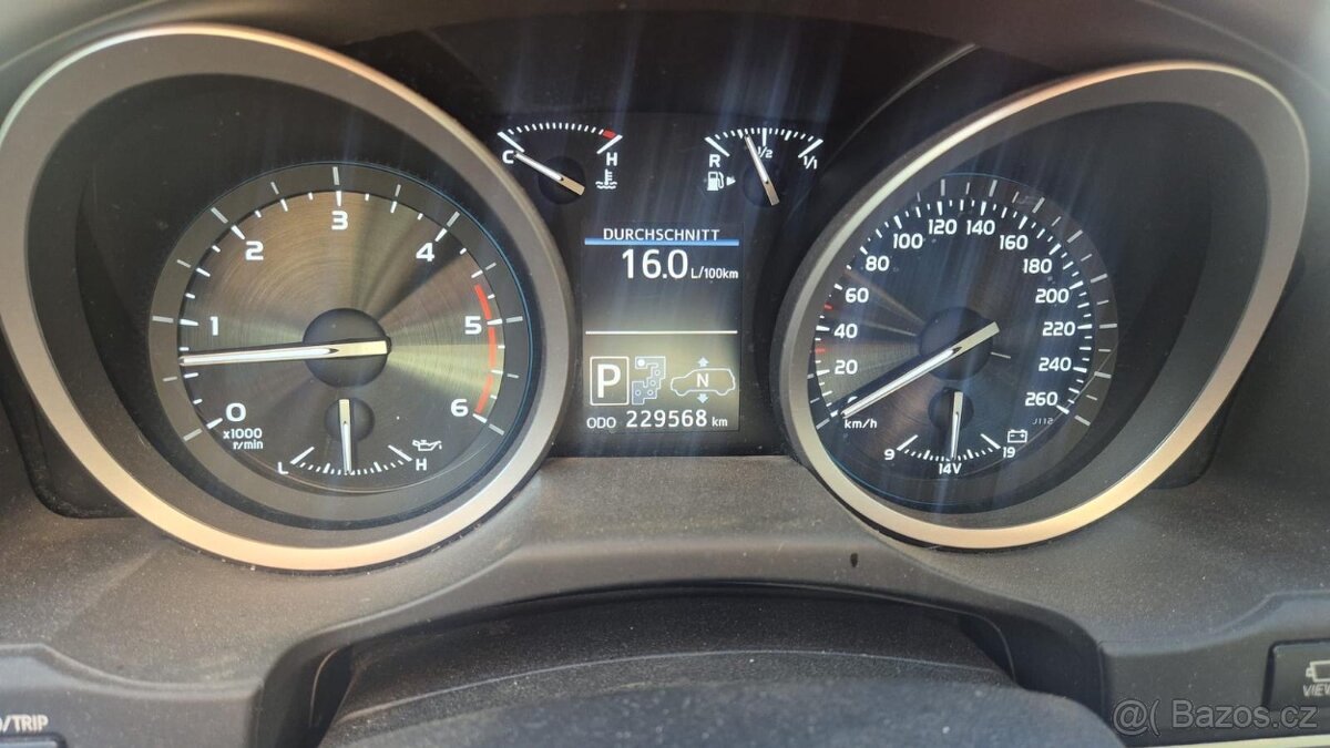LANDCRUISER 200, 4,5l, 8V, DIESEL
