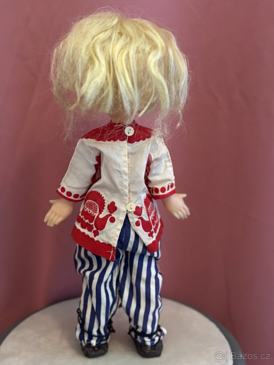 Stará retro sběratelská panenka, kroj - 3
