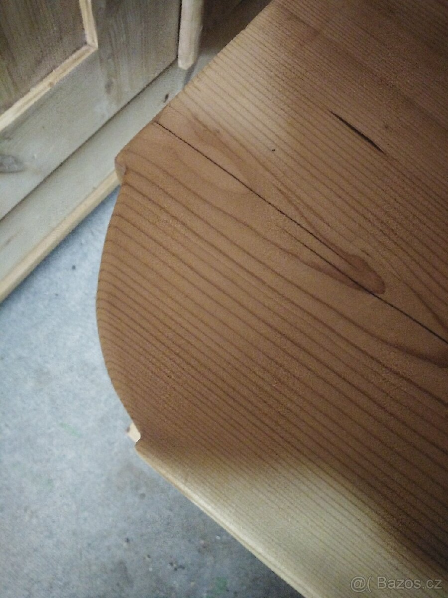 Konferenční stolek - 3