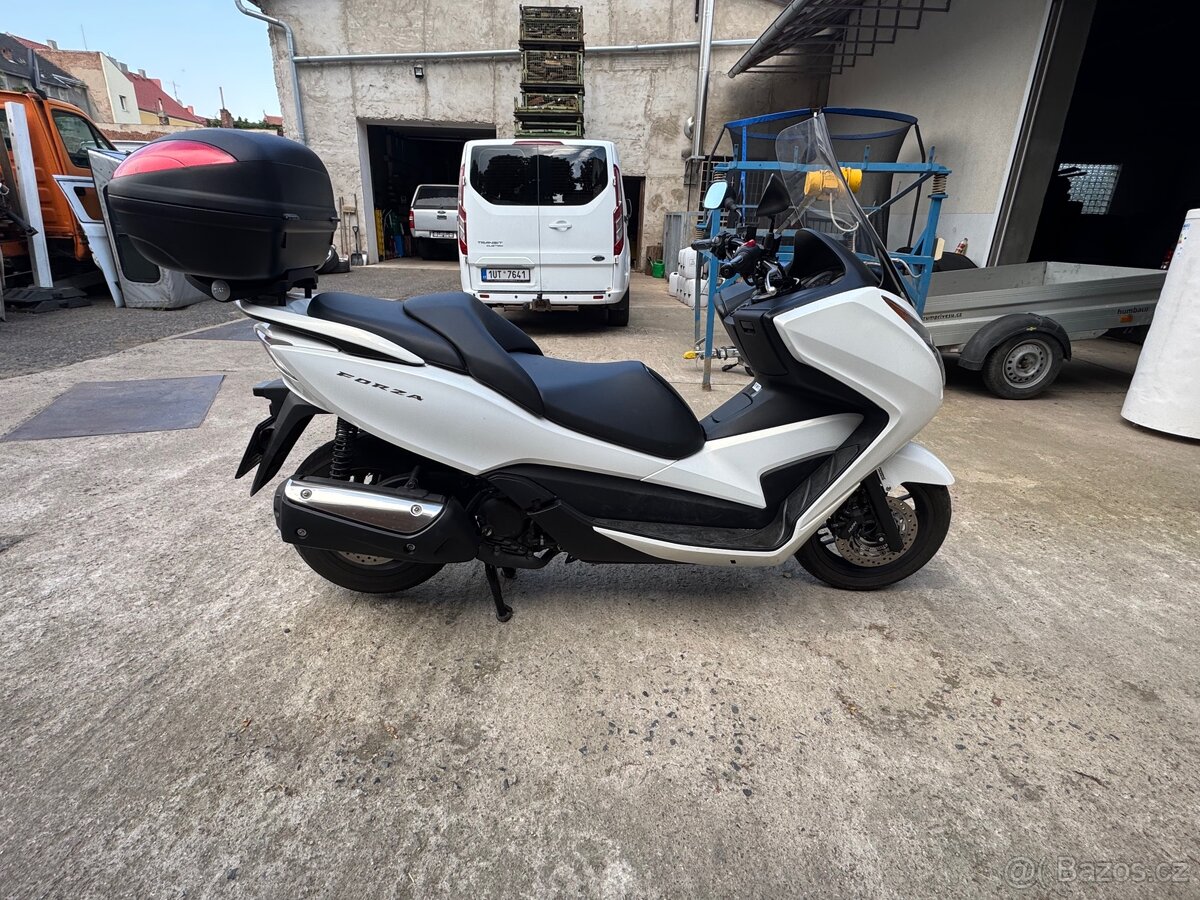 Honda Forza 300 ABS top stav - 3