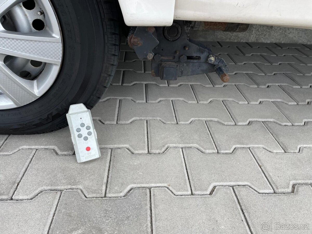 Sprite Cirrus 500, 4 osoby,el.pojezd,bojler,velká nádrž,stan - 3