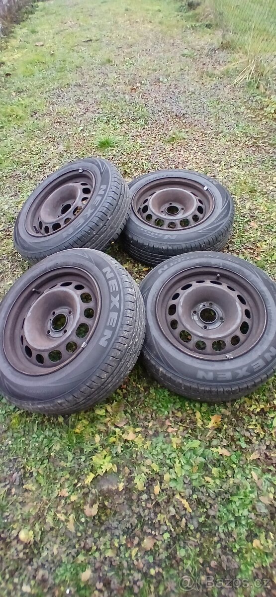 Prodám letní pneumatiky 195/65 R15 - 3
