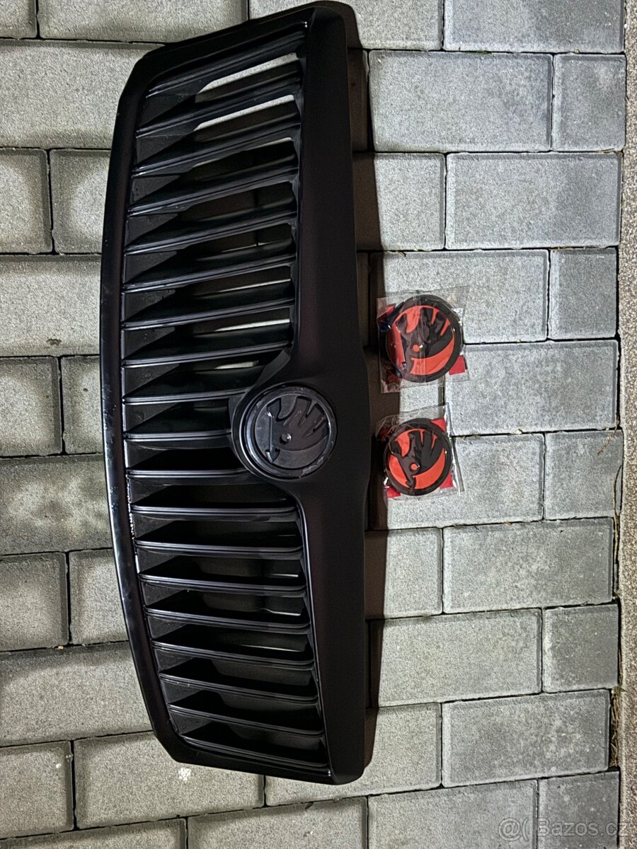 Maska Octavia 2 FL - 3