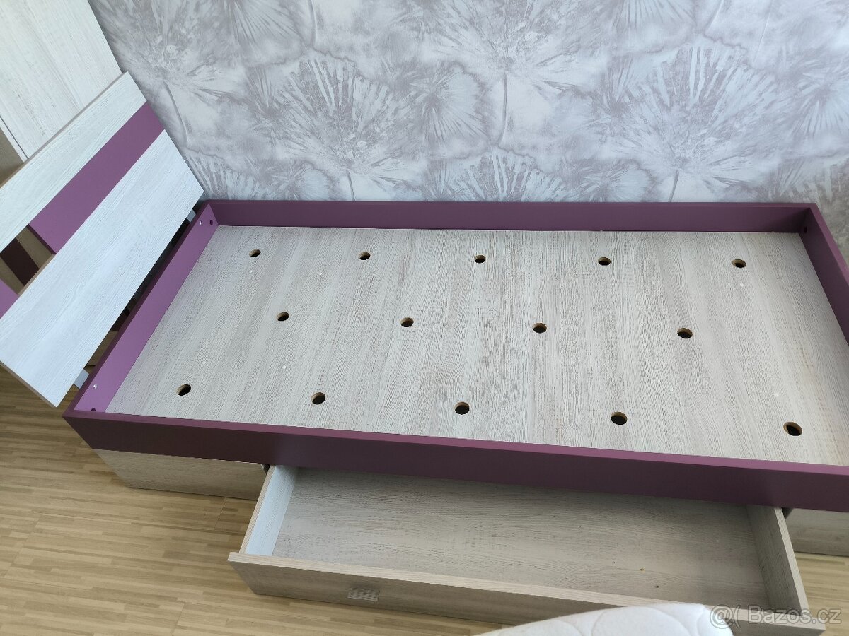 Prodám studentský/dětský nábytek, postel, skříň. - 3