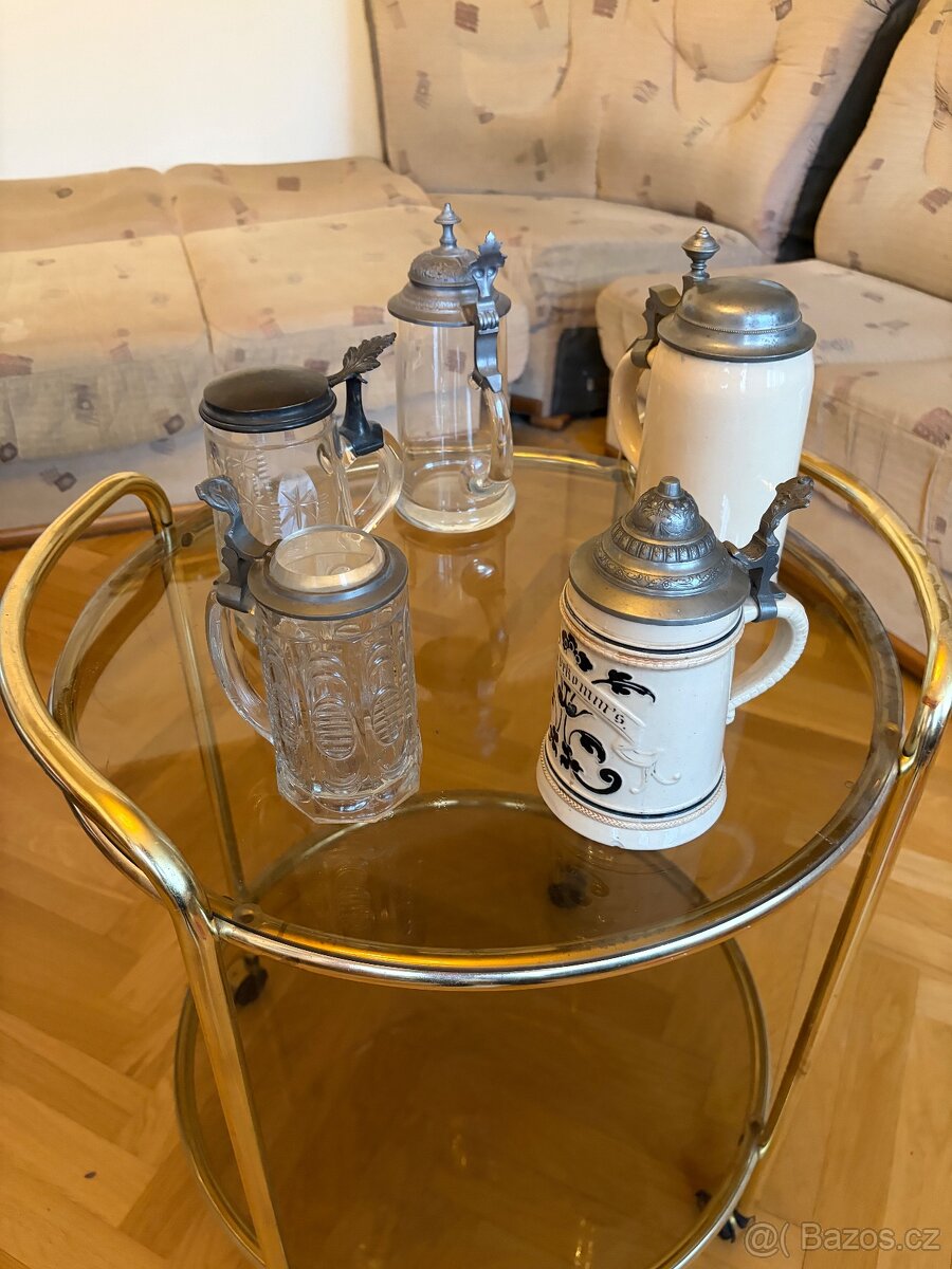 Půllitry s poklopem - 3