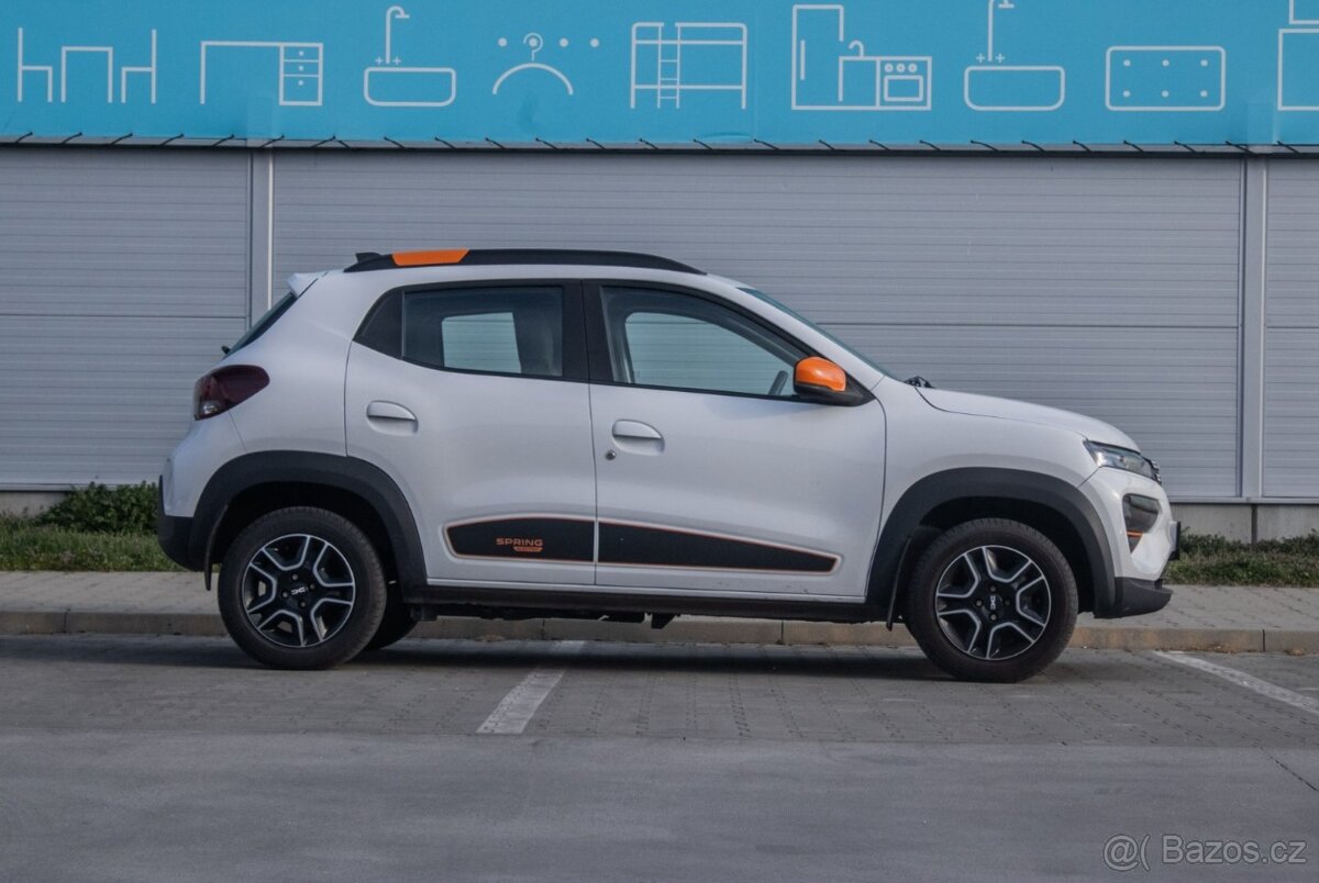 Dacia Spring 26.8 kWh Expression / Nelakované - 3