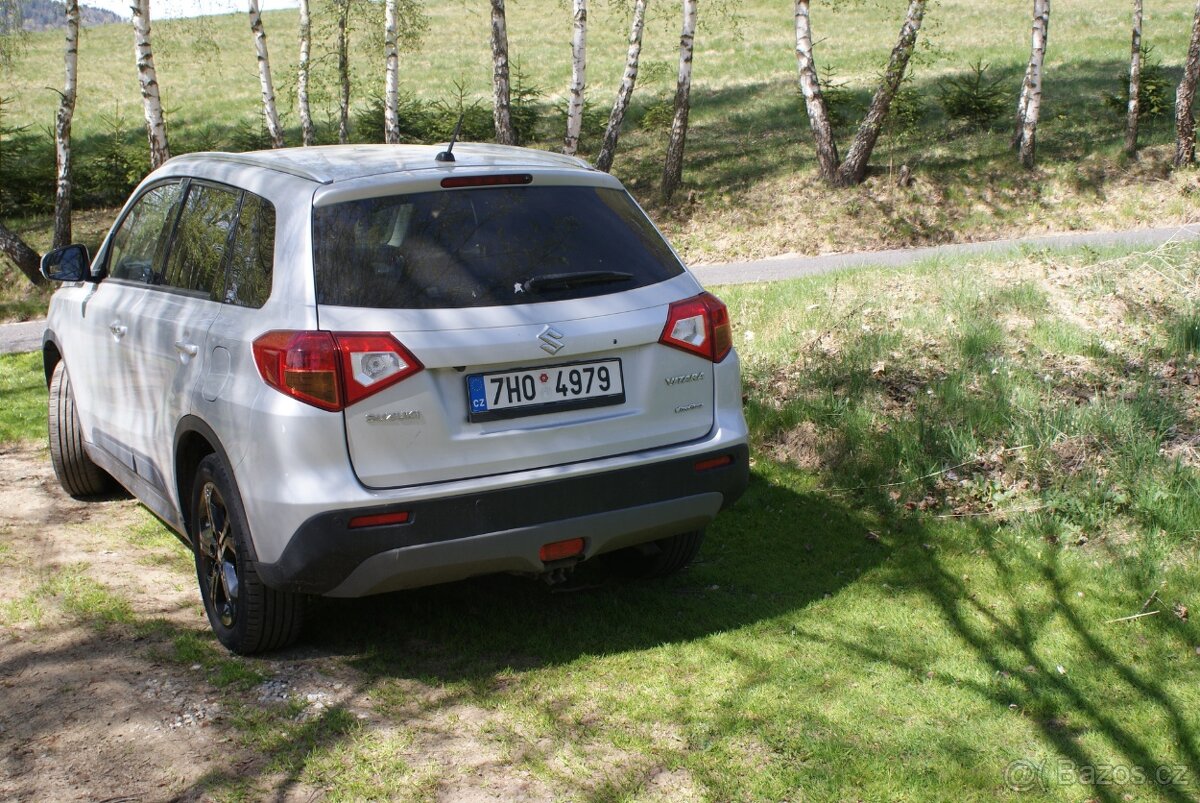 Prodám Suzuki Vitara 1.4 Turbo 4x4 - 3