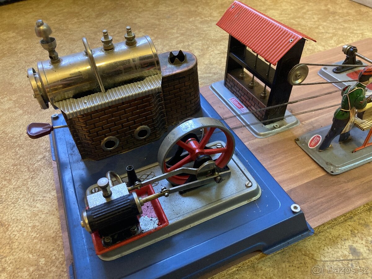 Model parního stroje s příslušenstvím - 3