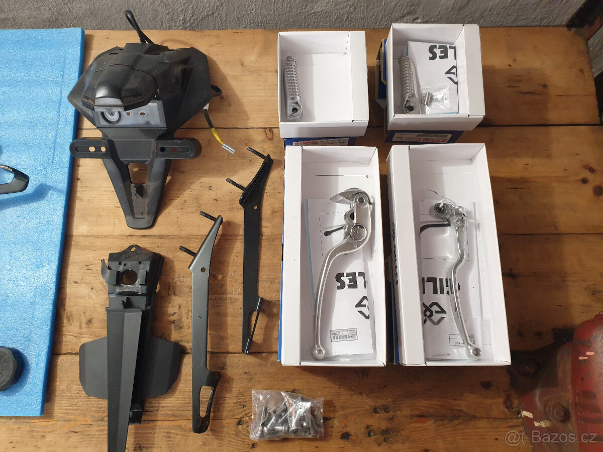 Prodám originální díly na yamaha MT-09, r. v. 2022 - 3