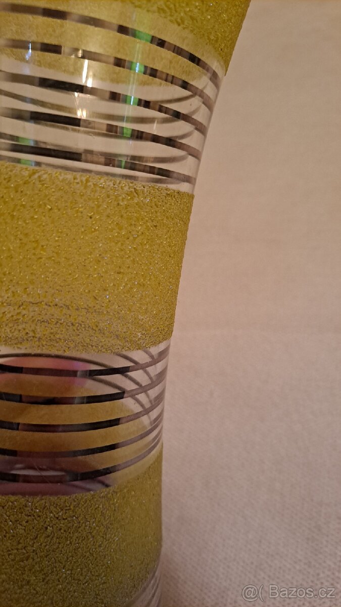 Váza starožitná - 3