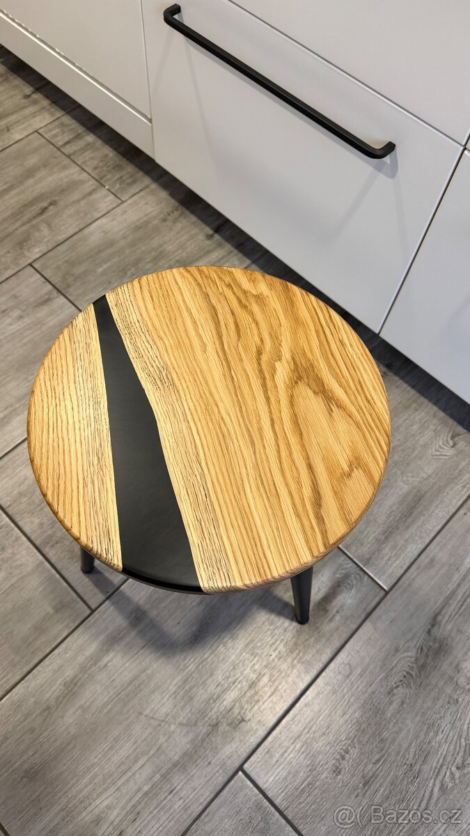 Odkládací stolek - 3