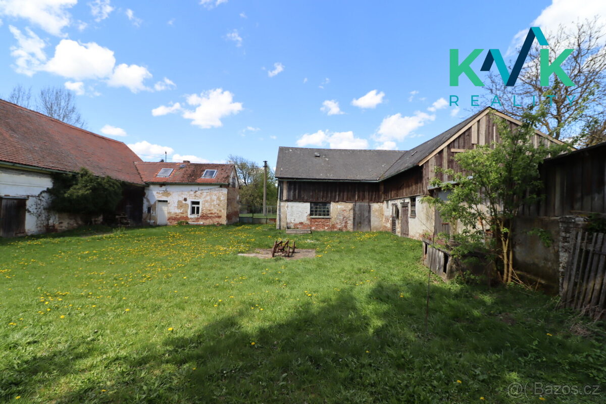 Zemědělská usedlost, pozemek 50 524 m2, rybník, stáje, stodo - 3