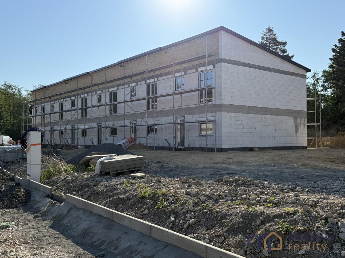 Prodej rodinného domu 91 m2, pozemek 350 m2 - 3