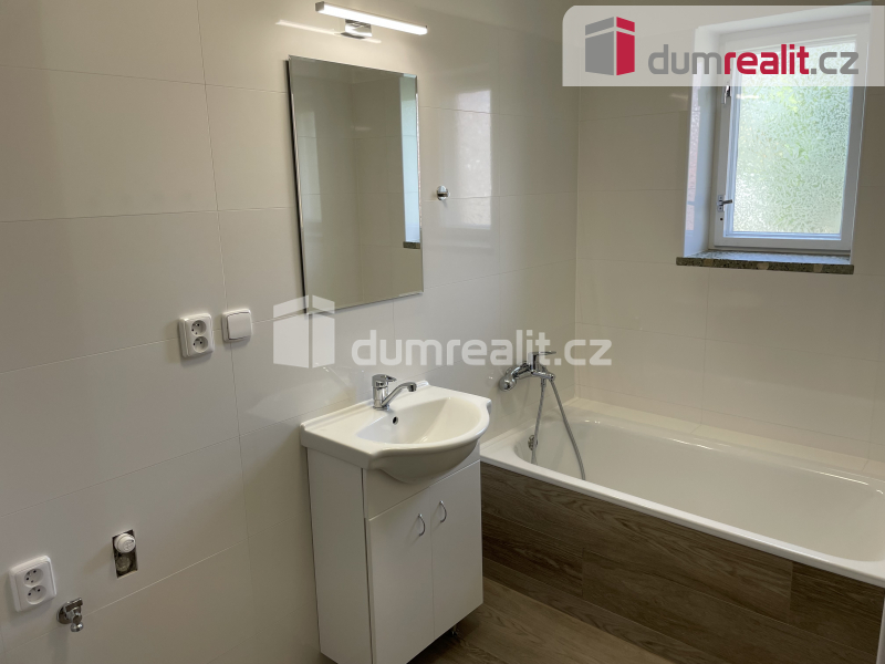 nájem 2+1 v RD se zahradou, Divnice u Slavičína - 3