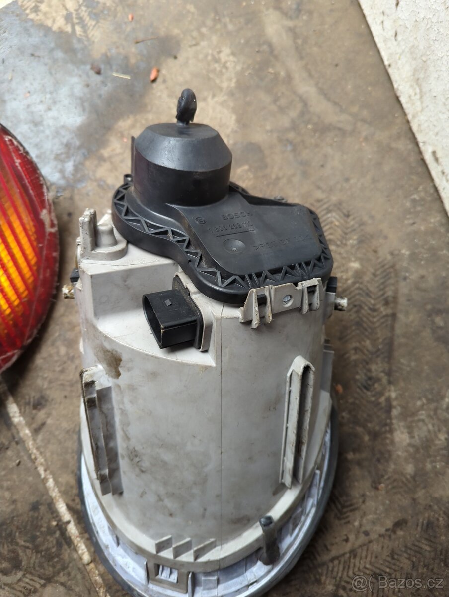 Volkswagen New Beetle - Přední světlo pravé SPOLUJEZDEC - 3