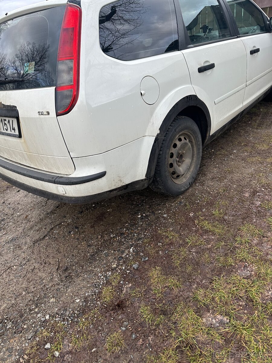 Prodám ford focus 1,6 66kw - 3