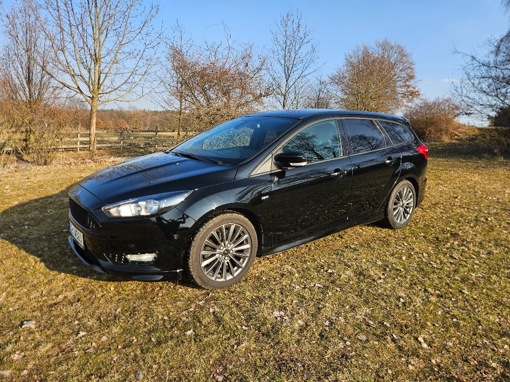 Ford focus ST Line - 3