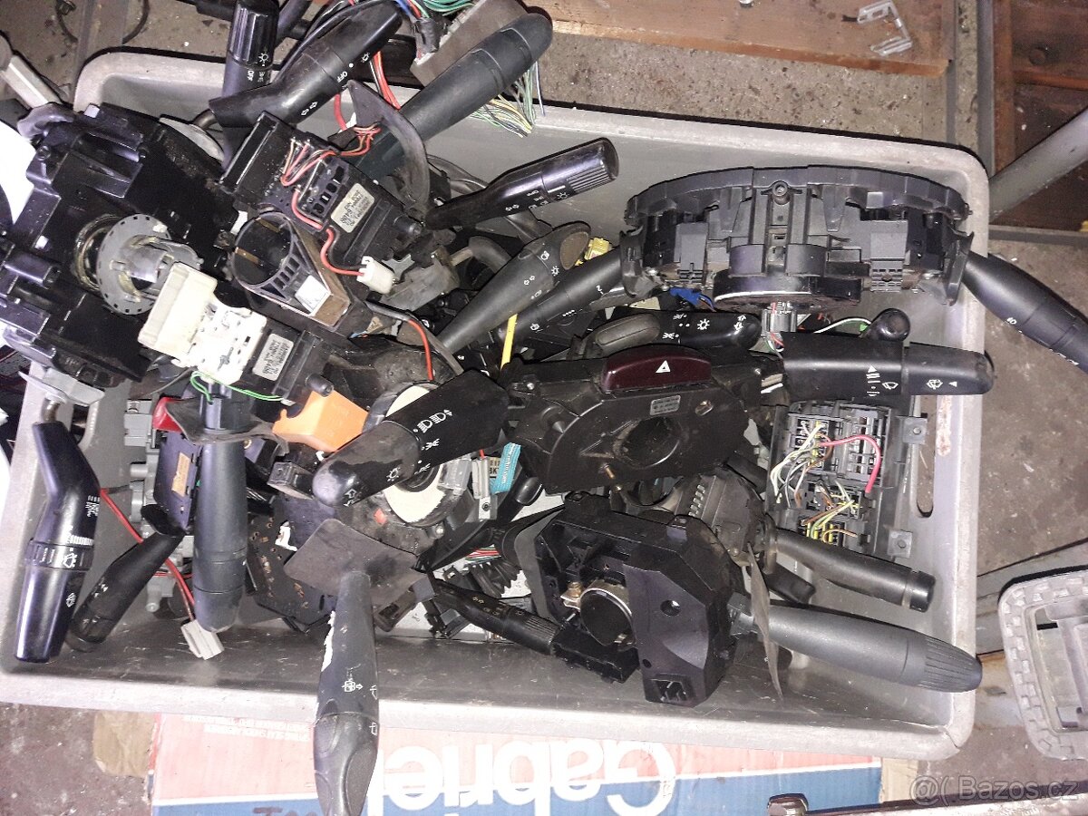 Alternatory, startery, elektro a jiné náhradní dily - 3