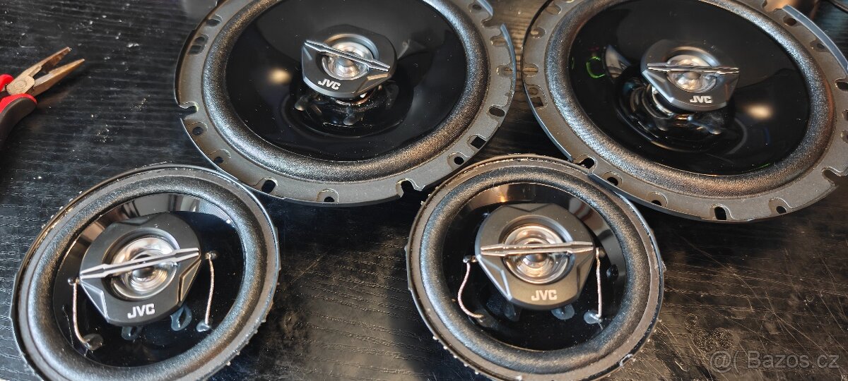 Reproduktory JVC - 3