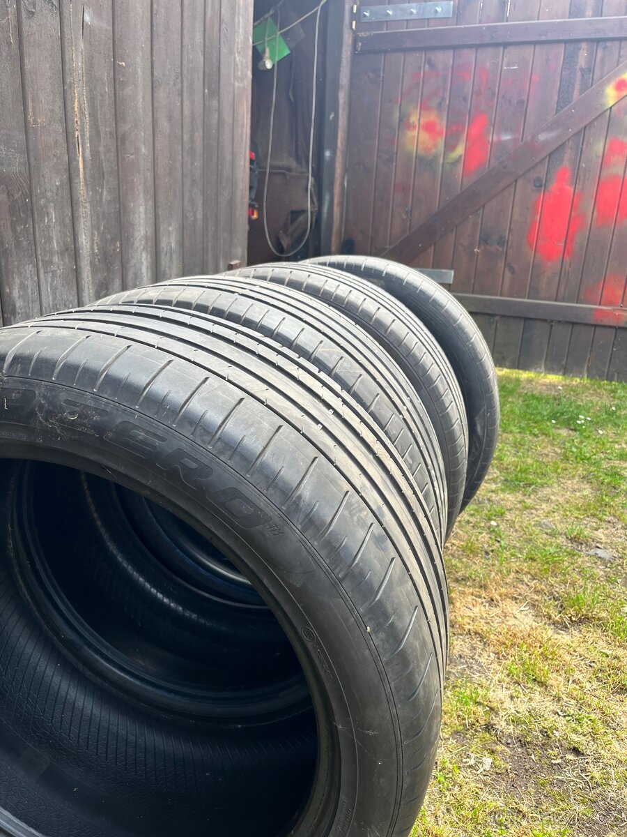 Letní pneu Pirelli 285/40R21 - 3