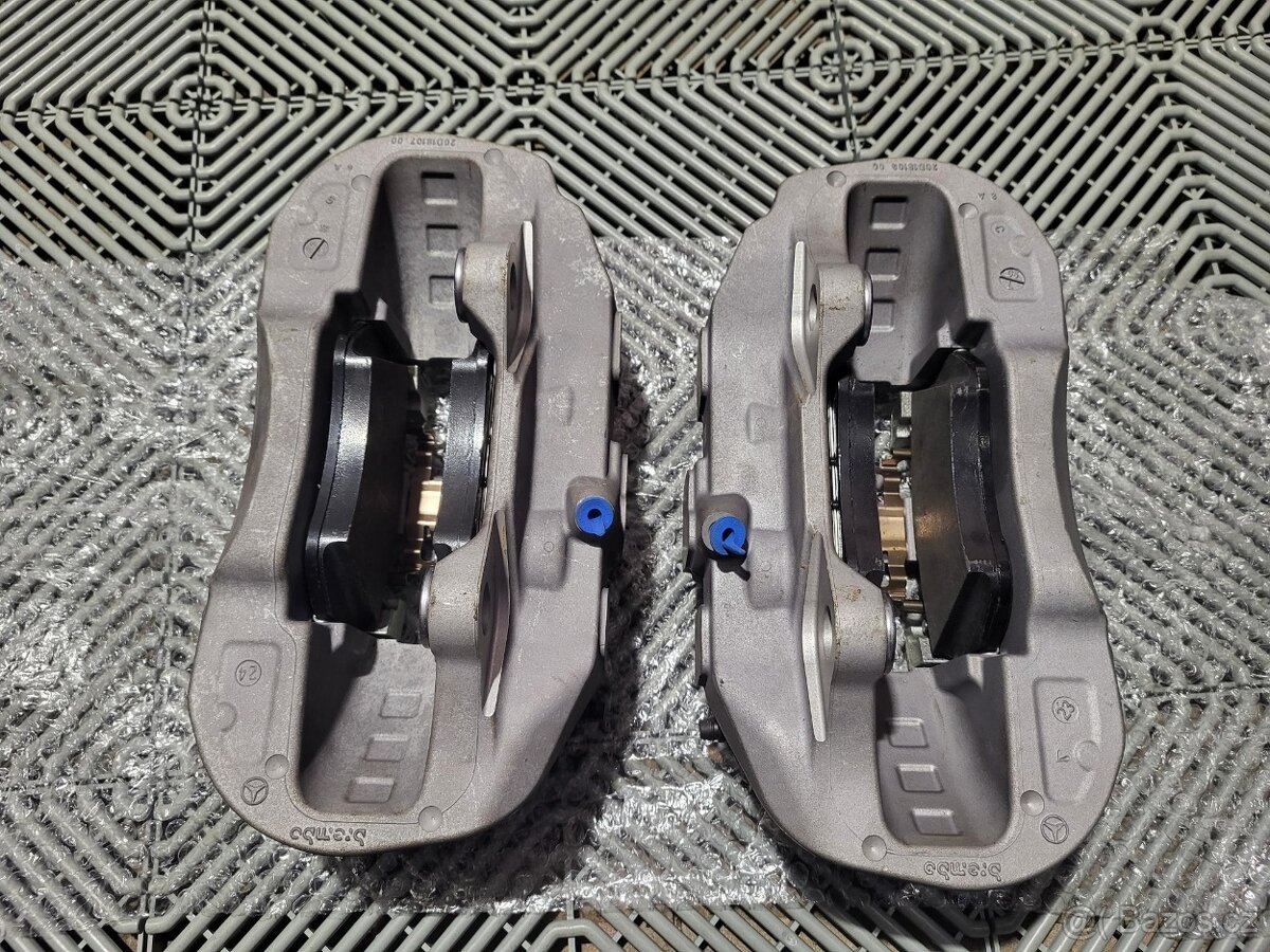 Přední brzdové třmeny Mercede - 3