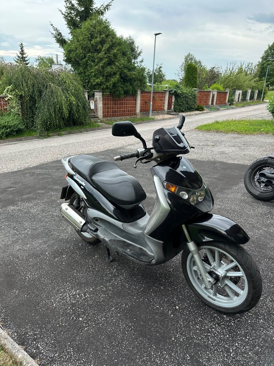 Piaggio Beverly 200 - 3